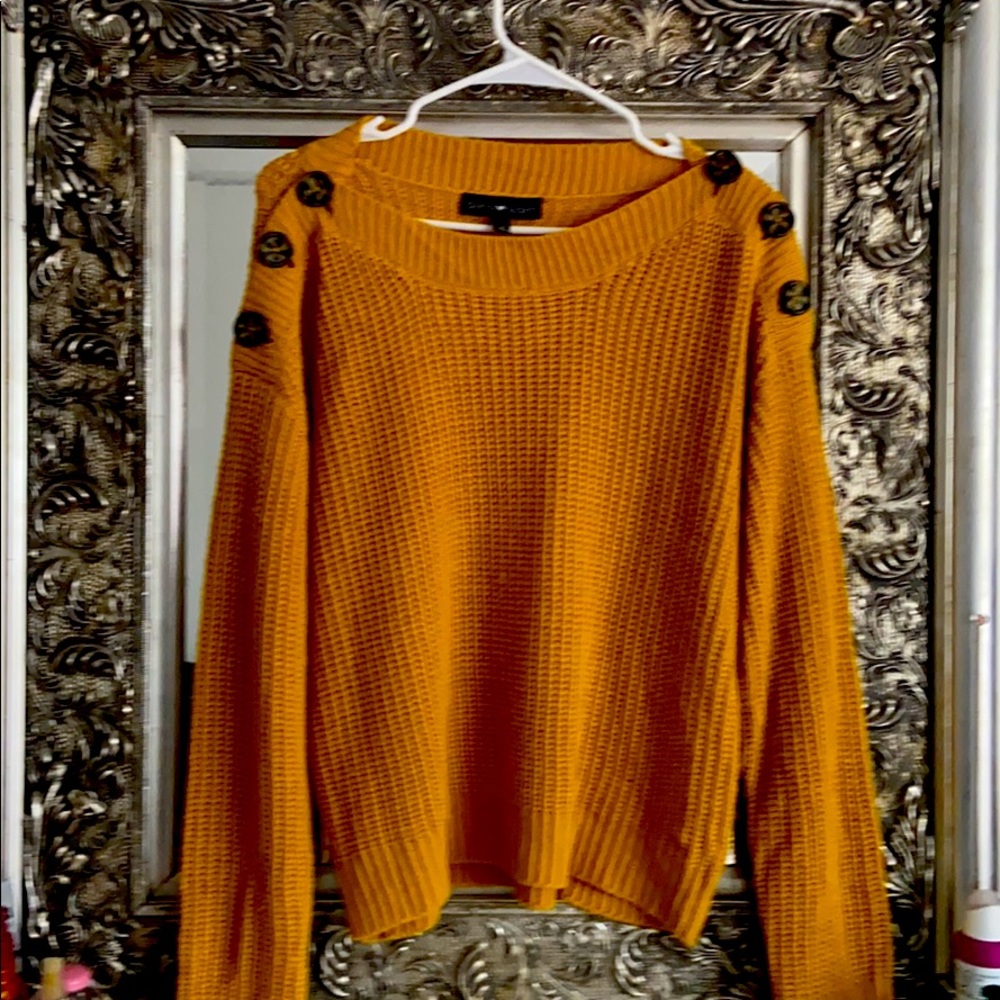Long sleeve shirt